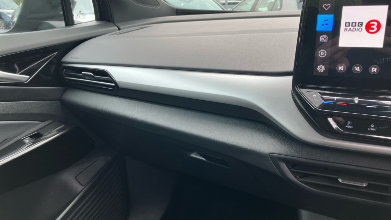 Volkswagen ID.4 109kW Life Pure 52kWh 5dr Auto Electric Estate